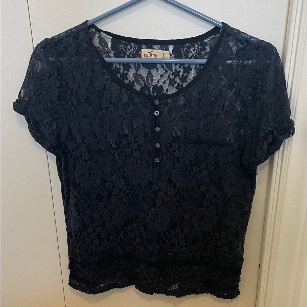 Hollister Midnight Lace Blouse (bundle and save on shipping)